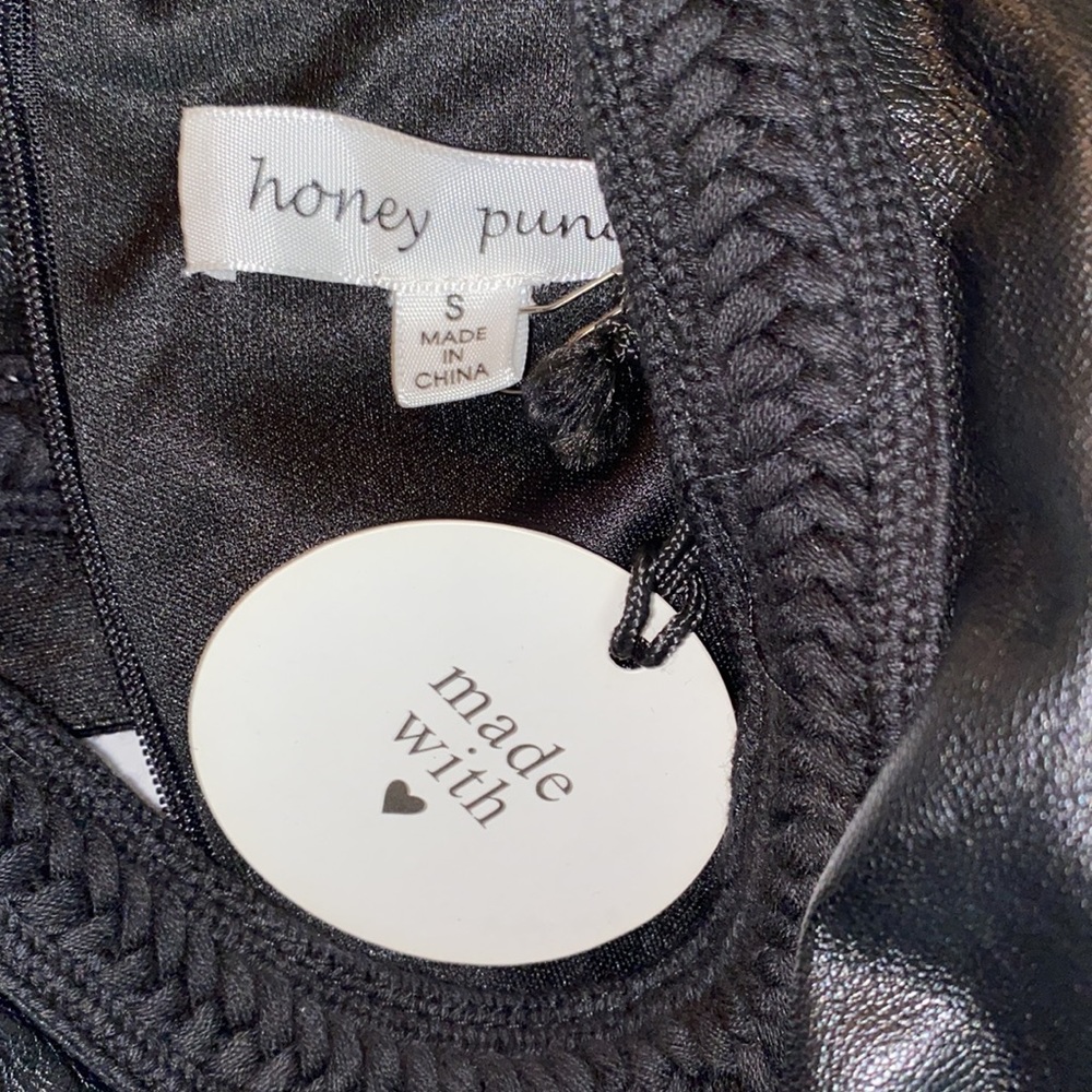 One Left - NWT HONEY PUNCH faux - vegan - leather mini dress - Picture 10 of 10
